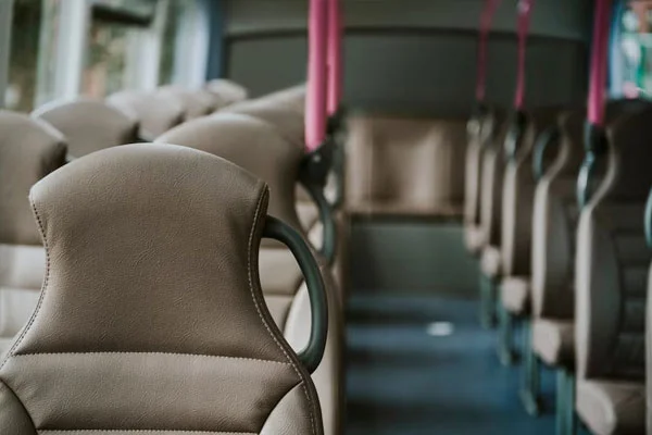 MERCEDES-BENZ Tourismo, Pilar Romero - Llega a donde quieras y consigue como quieras